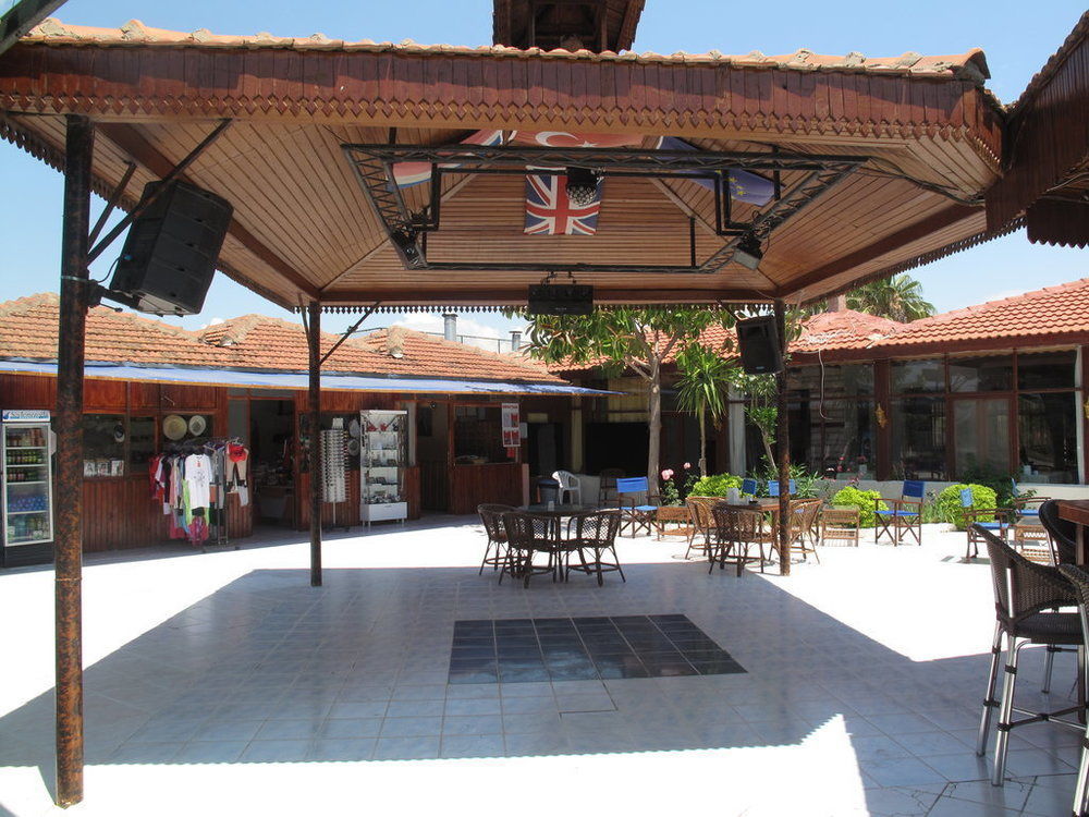 Dream Park Bungalow Titreyengol Exterior photo