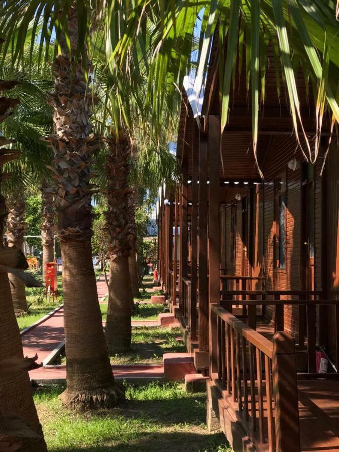 Dream Park Bungalow Titreyengol Exterior photo