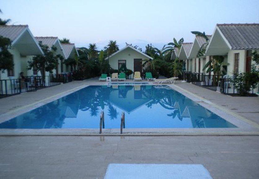 Dream Park Bungalow Titreyengol Exterior photo