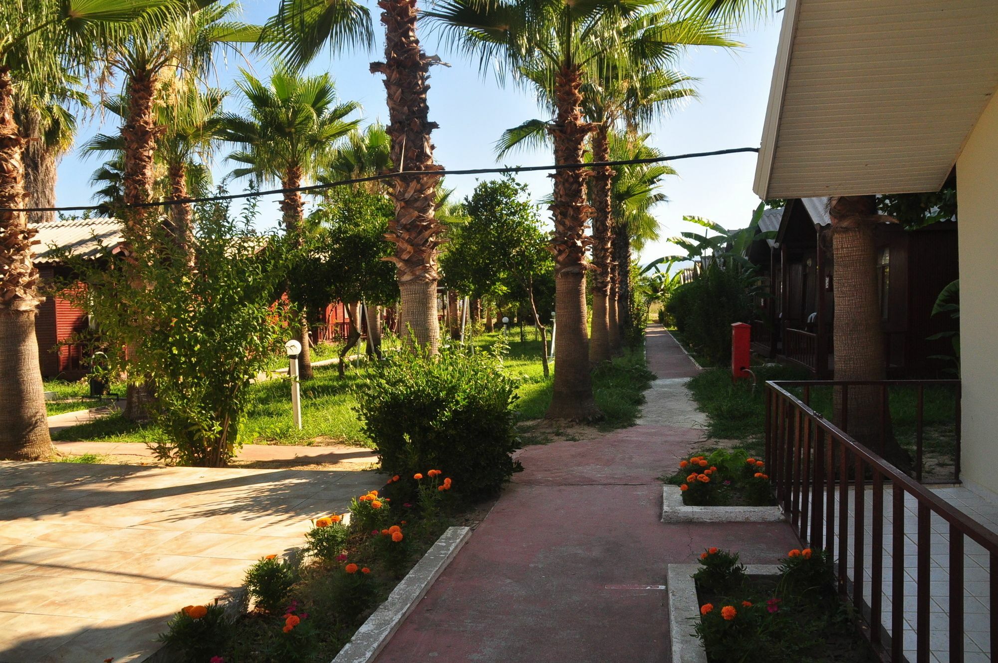 Dream Park Bungalow Titreyengol Exterior photo